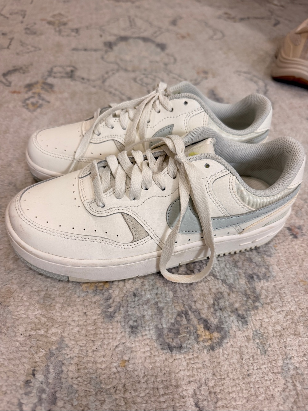 Nike Kids White and Light Gray Low-Top Sneakers